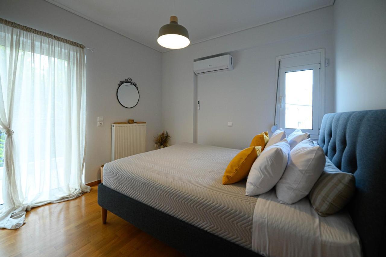 Marine Luxury Apartment Kalamata Exterior foto