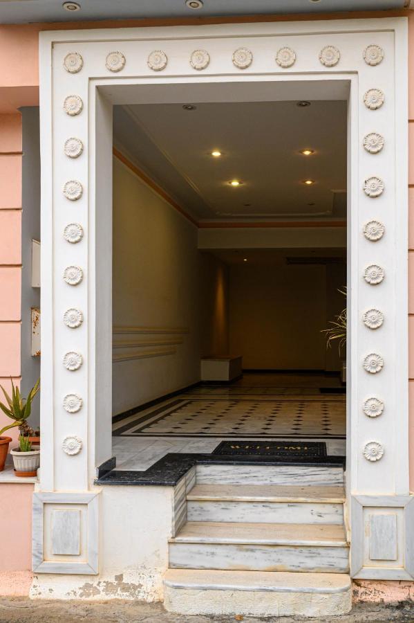 Marine Luxury Apartment Kalamata Exterior foto